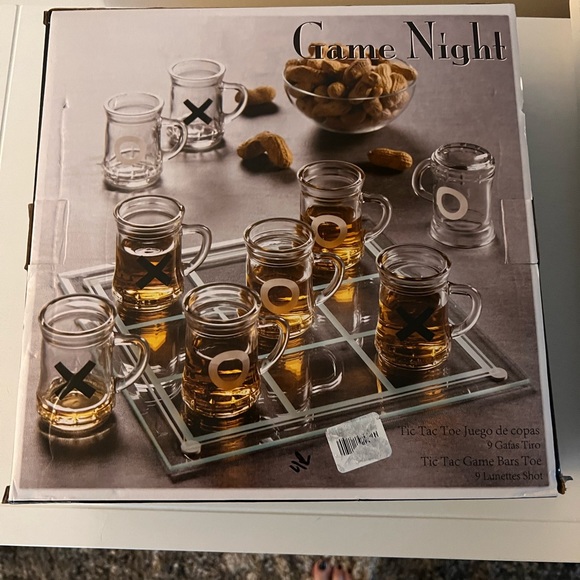 NWT CHECKERS DRINKING GAME - Picture 2 of 4